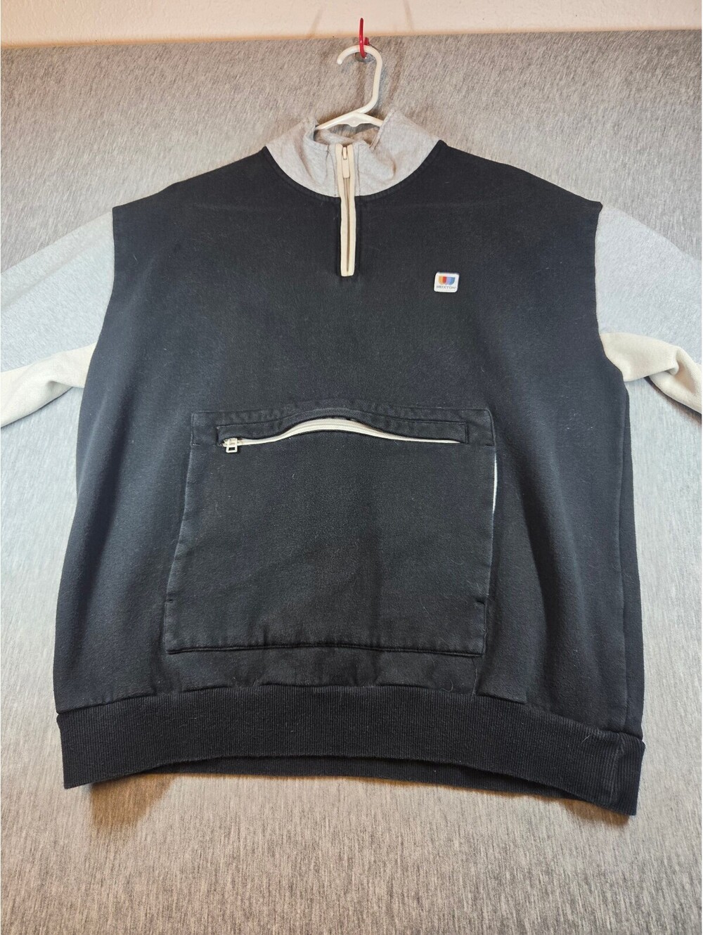 Brixton Men's Medium Pullover Sweatshirt with Front Zipper Pocket